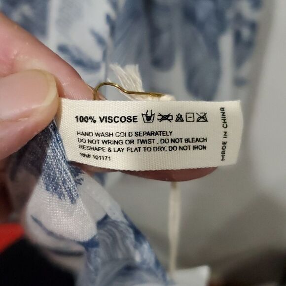 Blue and White Kimono Shrug - Picture 13 of 13